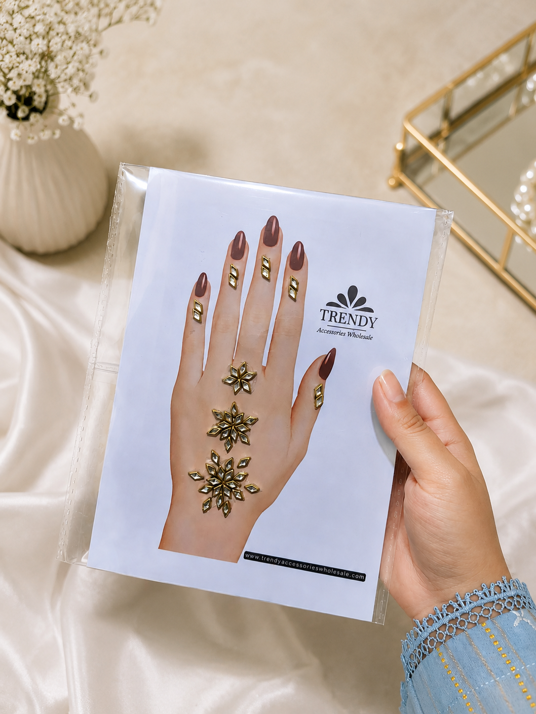 Kundan Mehndi for ladies