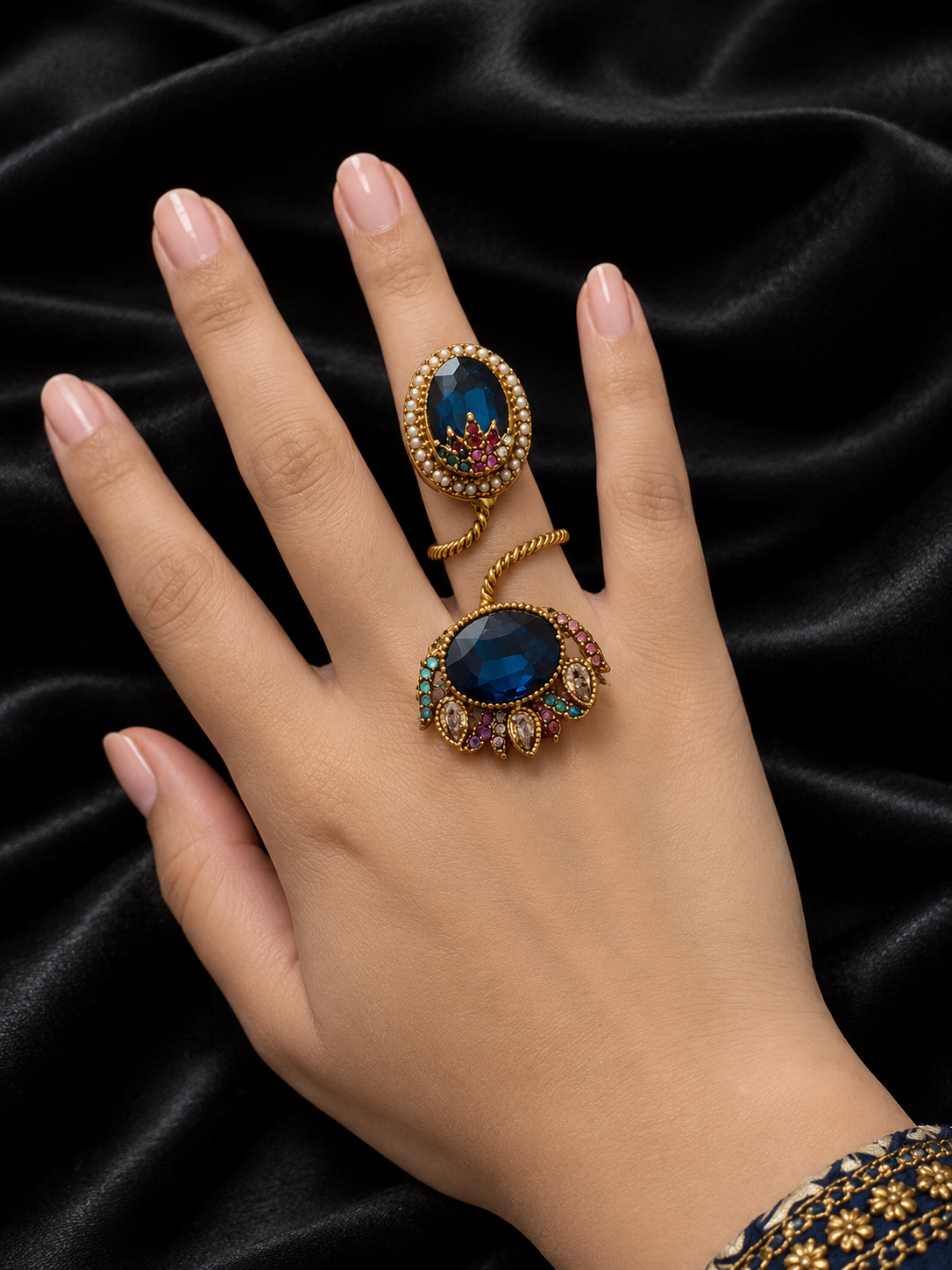 Vintage Blue Gemstone Adjustable Double Finger Ring – Gold Tone Statement Jewellery