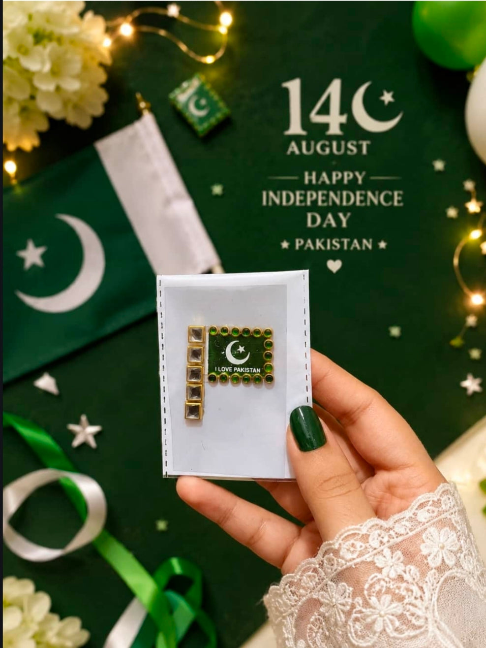14 August Pakistan Flag Kundan Sticker – Premium Reusable Independence Day Decorative Sticker