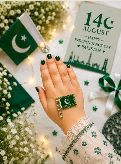 14 August Pakistan Flag Kundan Sticker – Premium Reusable Independence Day Decorative Sticker