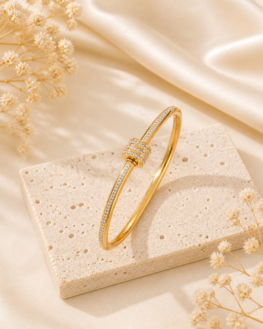 Golden Knot Luxe Bracelet