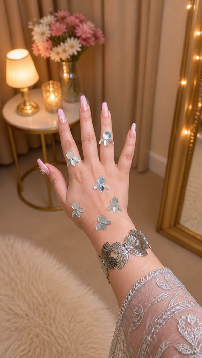 Silver Mirror & Sequin Mehndi | TAW Design 01 – Hand Jewellery Style Mehndi