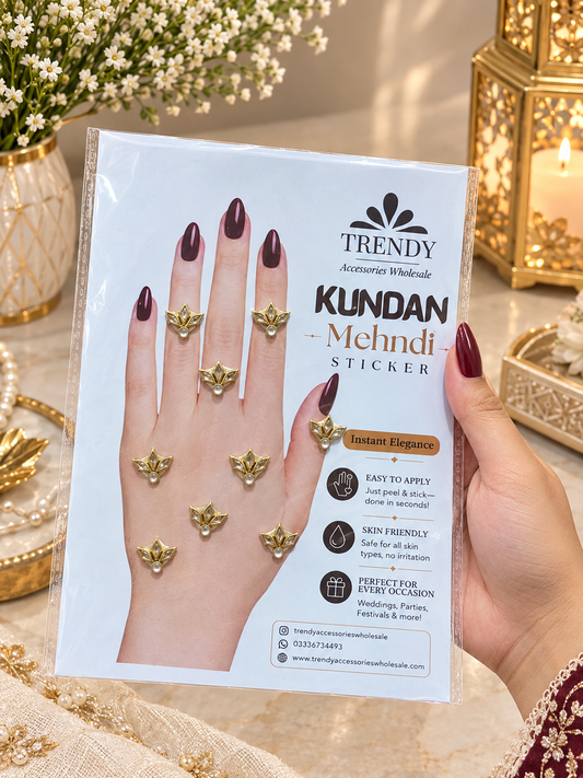 Design 17 |Elegant Floral Kundan Mehndi – Pointed Leaf Bridal Style